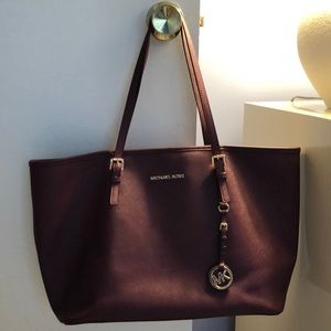 Michael Kors tote